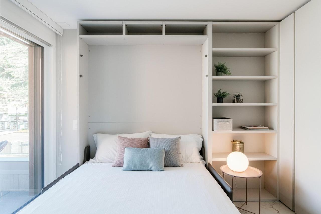 Apartment White Studio 8 - New Opening *